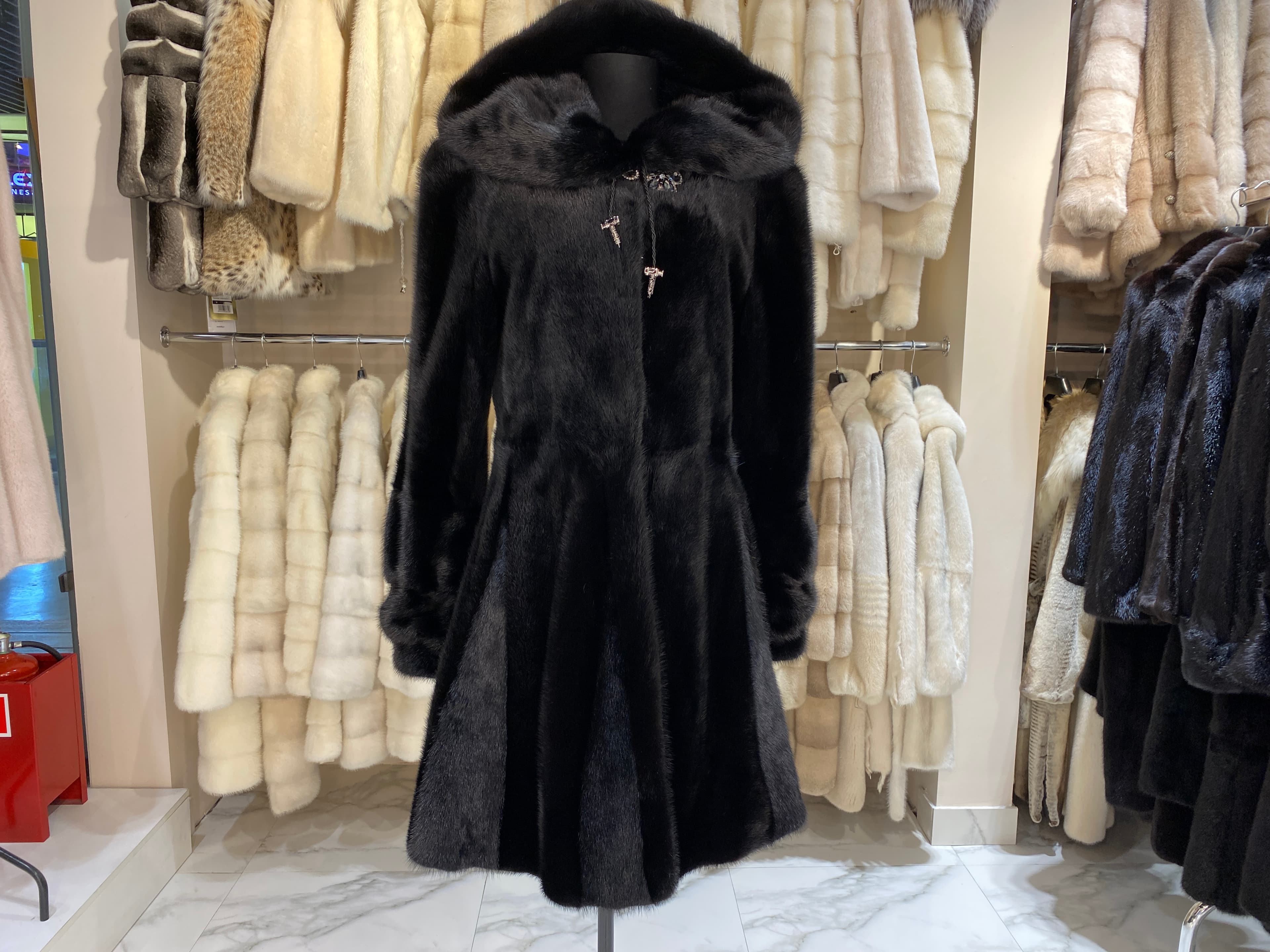 Норковая шуба 40-42